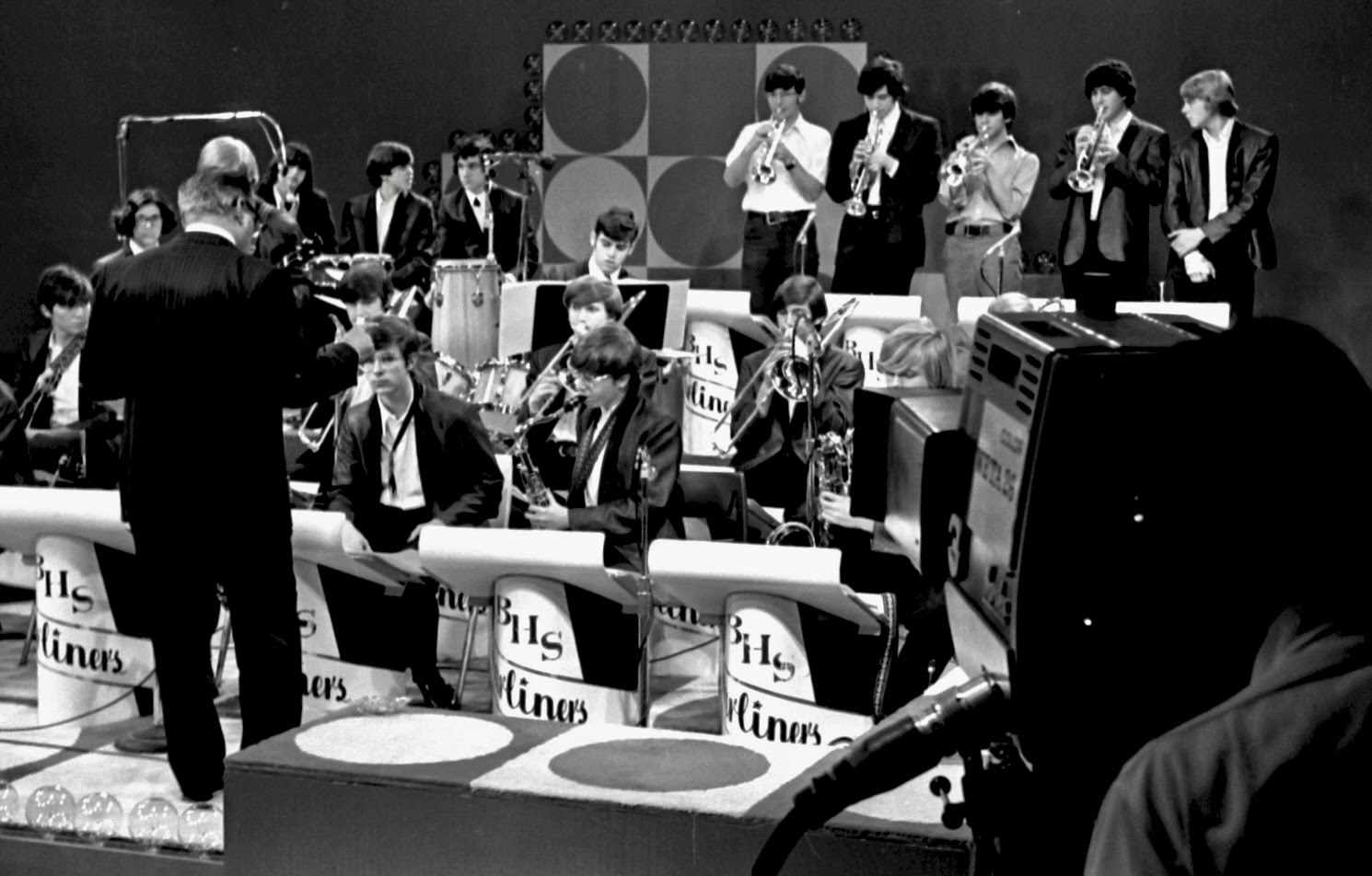 Joe Carley directing the Starliners on WETA-TV, ca. 1975